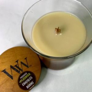 9.7 oz.Cafe Sweets Trilogy WoodWick Candle